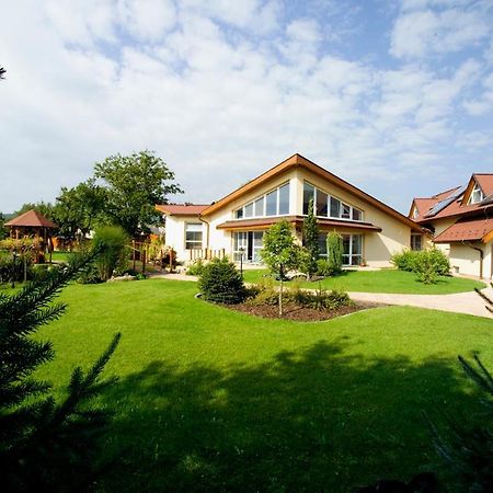 Vila Valča Exteriér fotografie